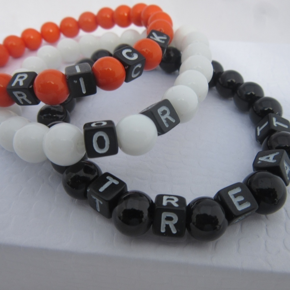 Hand Crafted Bracelets Stack 3 Trick or Treat Halloween Stretch Orange Black Med